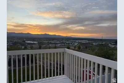 614 W Regent Garden Ln, Bluffdale, UT 84065 - Photo 45