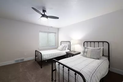 1623 W Hunters Cir, South Jordan, UT 84095 - Photo 25