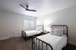 1623 W Hunters Circle, South Jordan, UT 84095 - Photo 25