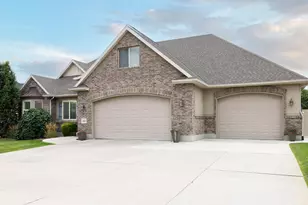 1623 W Hunters Circle, South Jordan, UT 84095 - Photo 37
