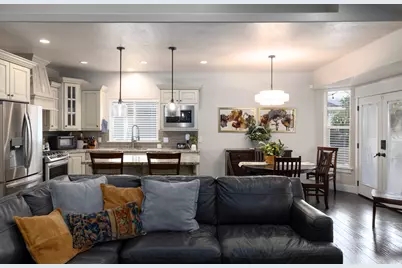 1623 W Hunters Cir, South Jordan, UT 84095 - Photo 5