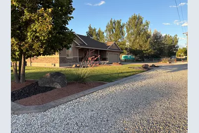 75 E 500 S, Redmond, UT 84652 - Photo 3