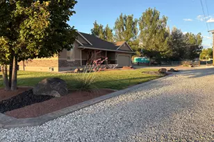 75 E 500 S, Redmond, UT 84652 - Photo 3
