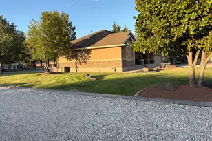 75 E 500 S, Redmond, UT 84652 - Photo 31