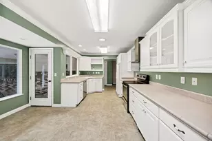 1714 N 1600 E, Logan, UT 84341 - Photo 7