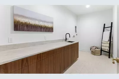 2662 E Comanche Dr, Salt Lake City, UT 84108 - Photo 61