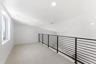 2662 E Comanche Dr, Salt Lake City, UT 84108 - Photo 57
