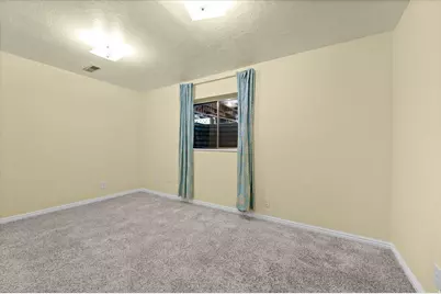 2380 N 2125 E, Layton, UT 84040 - Photo 23