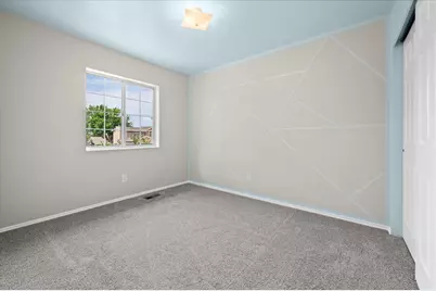 2380 N 2125 E, Layton, UT 84040 - Photo 21