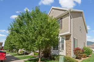 704 N 220 E, Salem, UT 84653 - Photo 3