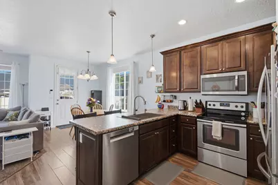 704 N 220 E, Salem, UT 84653 - Photo 11