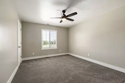 3546 W Brookshire Dr, Syracuse, UT 84075 - Photo 27