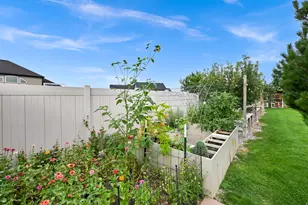 585 E Coach Ln, Grantsville, UT 84029 - Photo 53