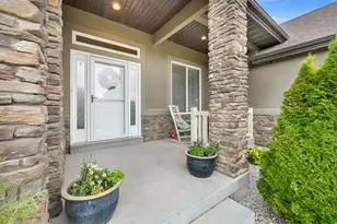 585 E Coach Ln, Grantsville, UT 84029 - Photo 9