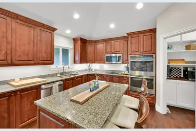 585 E Coach Ln, Grantsville, UT 84029 - Photo 21