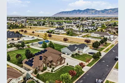 585 E Coach Ln, Grantsville, UT 84029 - Photo 61