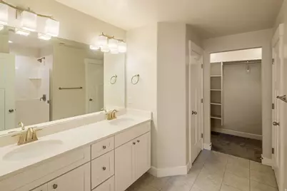 16056 S Bodmin Way W, Bluffdale, UT 84065 - Photo 11