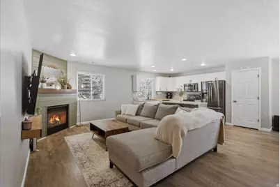 303 Durocher Ln, Tooele, UT 84074 - Photo 9