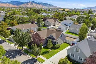 303 Durocher Ln, Tooele, UT 84074 - Photo 35