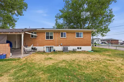 442 E 2050 N, North Ogden, UT 84414 - Photo 25