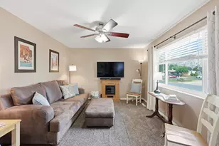 442 E 2050 N, North Ogden, UT 84414 - Photo 3