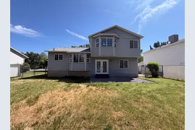 5569 S 3400 W, Roy, UT 84067 - Photo 5