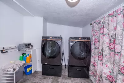 831 W Doxey St, Ogden, UT 84401 - Photo 9