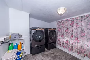 831 W Doxey St, Ogden, UT 84401 - Photo 17