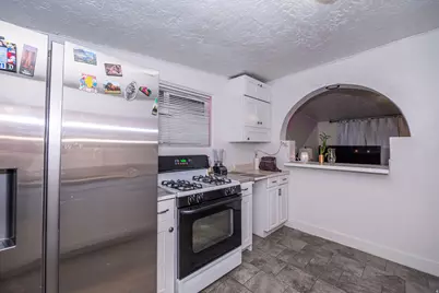 831 W Doxey St, Ogden, UT 84401 - Photo 3