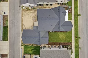 854 W Caroline Dr, Saratoga Springs, UT 84045 - Photo 13
