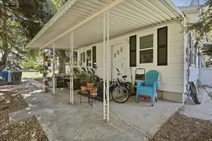906 Grandview Dr, Ogden, UT 84403 - Photo 3