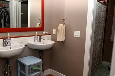 261 E 600 S, Mendon, UT 84325 - Photo 37