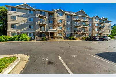 1245 E Privet Dr S #324, Cottonwood Heights, UT 84121 - Photo 1