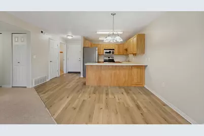 1245 E Privet Dr S #324, Cottonwood Heights, UT 84121 - Photo 9