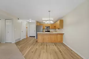 1245 E Privet Dr S, Cottonwood Heights, UT 84121 - Photo 9