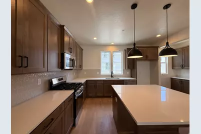 5302 W Center Field Dr S #139, South Jordan, UT 84009 - Photo 5