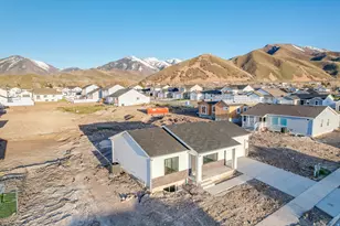 1057 W Alpine Ln, Grantsville, UT 84029 - Photo 31