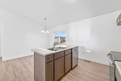 1057 W Alpine Ln #722, Grantsville, UT 84029 - Photo 25