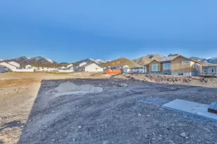 1057 W Alpine Ln, Grantsville, UT 84029 - Photo 15