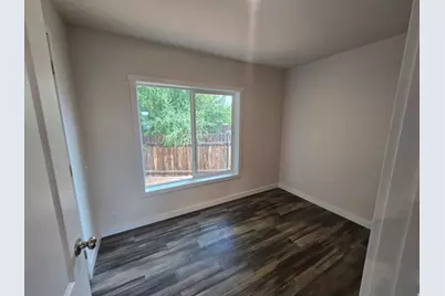 355 Pectol St, Washington, UT 84780 - Photo 11