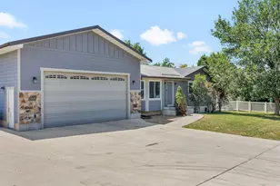 122 W 470 N, Smithfield, UT 84335 - Photo 27