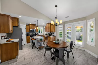 564 N Spring Meadow Ln. Ln W, Farmington, UT 84025 - Photo 9