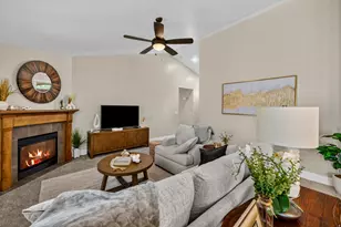 564 N Spring Meadow Ln Ln W, Farmington, UT 84025 - Photo 7
