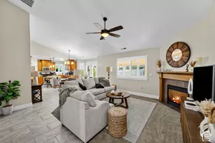 564 N Spring Meadow Ln Ln W, Farmington, UT 84025 - Photo 7