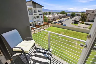467 W 2200 N, Layton, UT 84041 - Photo 23