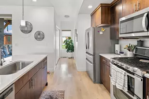 467 W 2200 N, Layton, UT 84041 - Photo 5