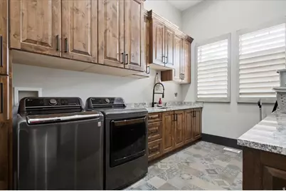 14351 S Heritage View Cv, Bluffdale, UT 84065 - Photo 35