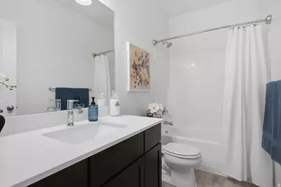 3411 W Blue Crane Dr, Clinton, UT 84015 - Photo 25