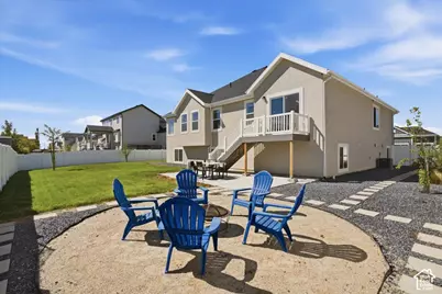 3411 W Blue Crane Dr, Clinton, UT 84015 - Photo 31