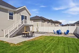 3411 W Blue Crane Dr, Clinton, UT 84015 - Photo 35
